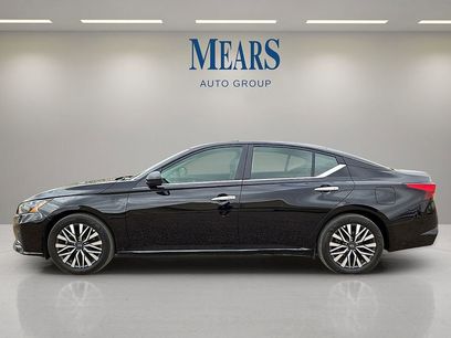 Used 2025 Nissan Altima 2.5 SV