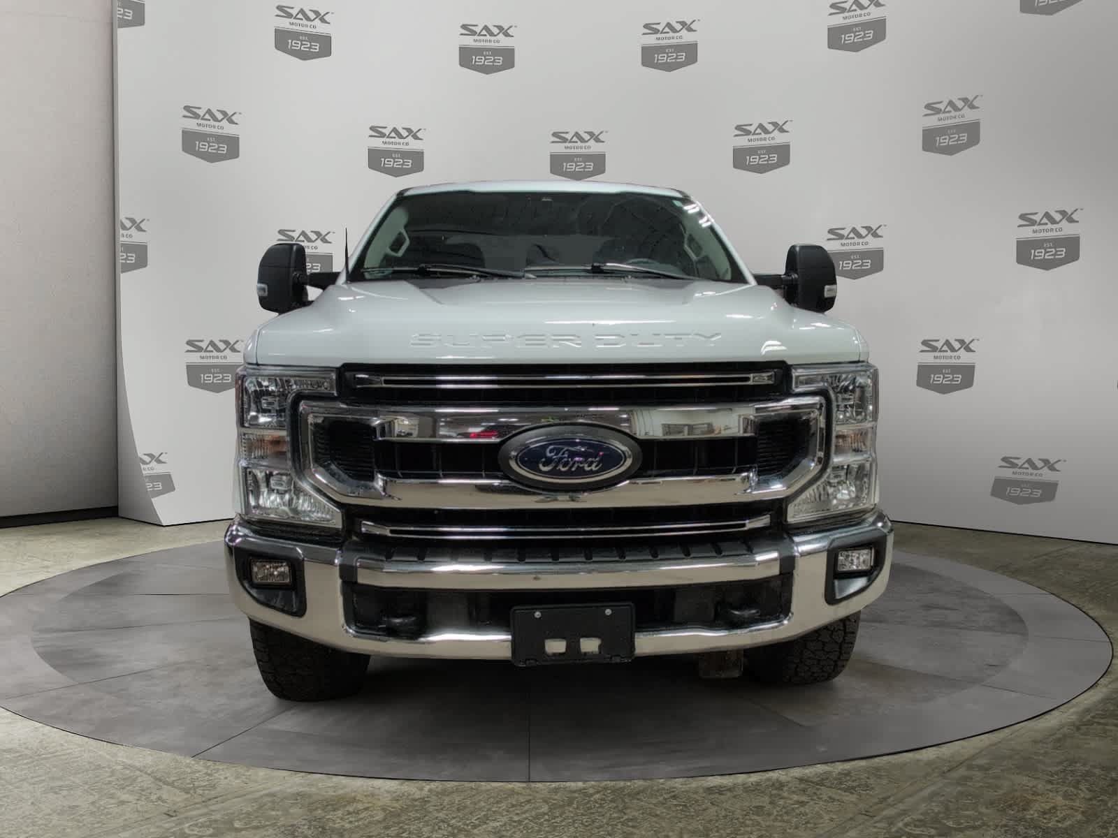 Used 2022 Ford F250 XLT w/ XLT Value Package AWD/4WD image 8