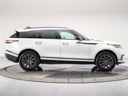 Used 2019 Land Rover Range Rover Velar R-Dynamic SE image 6