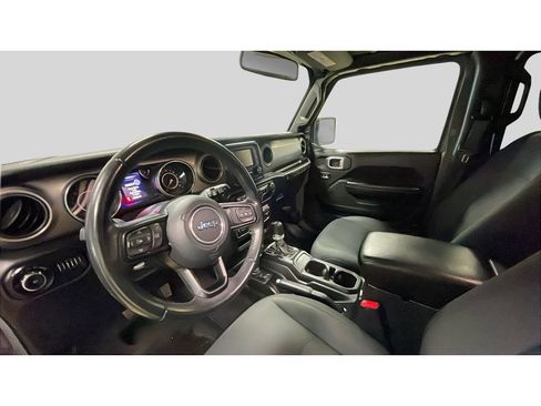 Used 2019 Jeep Wrangler Unlimited Sport S AWD/4WD image 11
