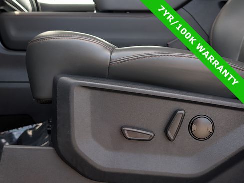Certified 2025 Ford Expedition Active RWD image 27