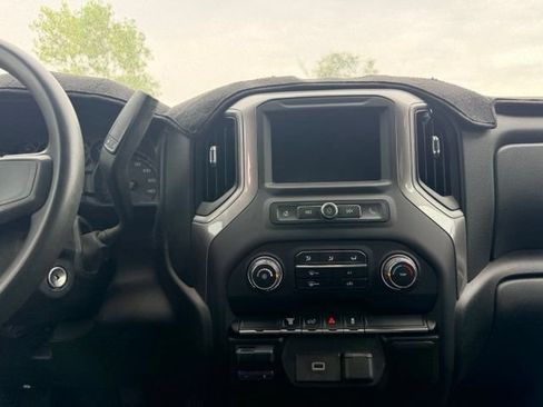 Used 2020 Chevrolet Silverado 2500 W/T w/ WT Convenience Package AWD/4WD image 12