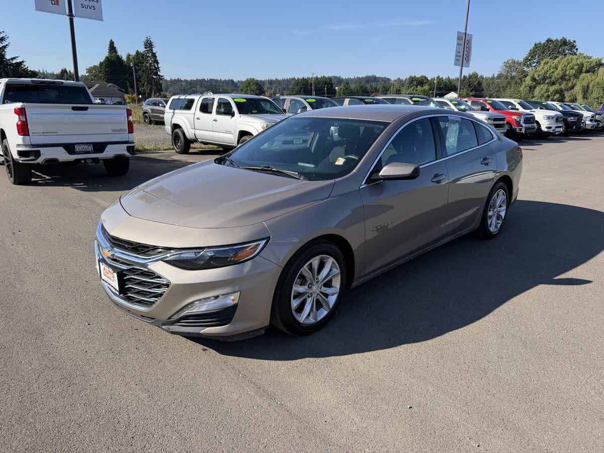 Used 2023 Chevrolet Malibu LT FWD image 4