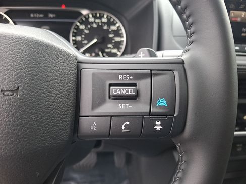 Certified 2026 Nissan Rogue SV w/ SV Premium Package AWD/4WD image 21