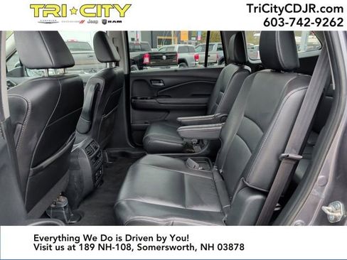 Used 2019 Honda Pilot Touring image 33