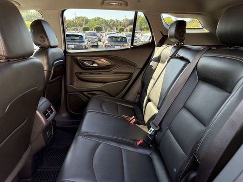 Used 2020 GMC Terrain SLT image 31