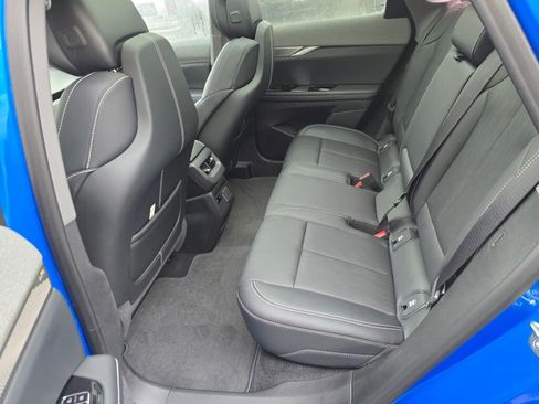 New 2026 Cadillac Optiq Luxury 2 image 16