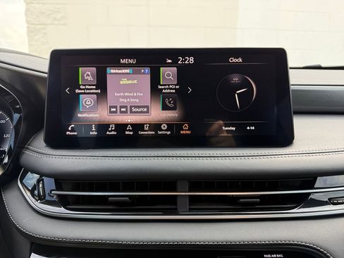 Used 2024 INFINITI QX60 Luxe w/ Cargo Package image 16