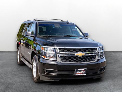 Used 2019 Chevrolet Suburban LT AWD/4WD image 1