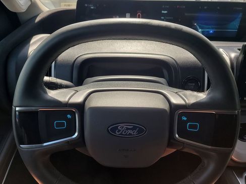 Certified 2025 Ford Expedition Active RWD image 29