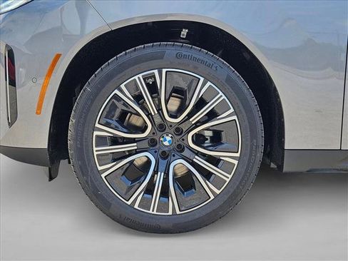 Used 2026 BMW X3 xDrive30i w/ Premium Package AWD/4WD image 9