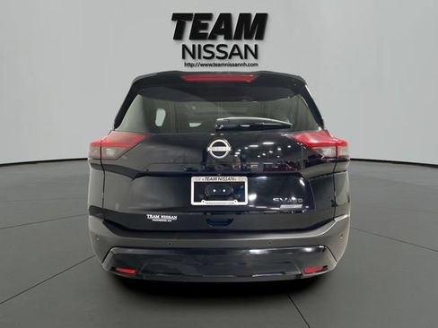 Certified 2023 Nissan Rogue SV w/ SV Premium B Package AWD/4WD image 5