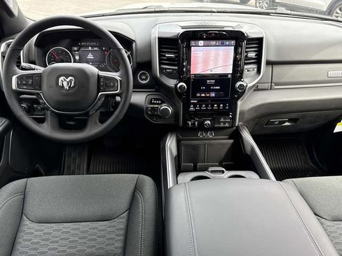 New 2026 RAM 1500 Big Horn AWD/4WD image 3