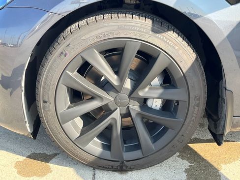 Used 2023 Tesla Model 3 Standard Range image 27