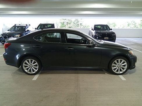 Used 2009 Lexus IS 250 AWD image 4