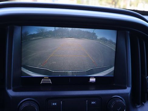 Used 2021 Chevrolet Colorado LT image 24