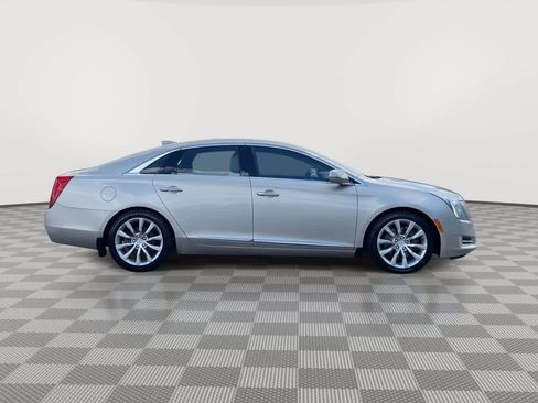 Used 2016 Cadillac XTS Luxury w/ Driver Awareness Package AWD/4WD image 9