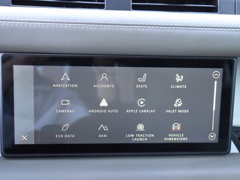 Used 2020 Land Rover Defender 110 HSE image 35