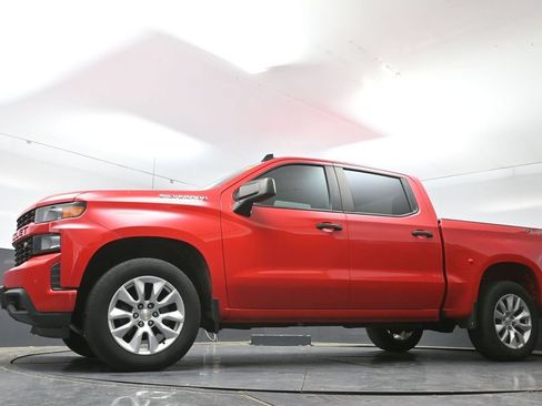 Used 2019 Chevrolet Silverado 1500 Custom w/ Infotainment Package AWD/4WD image 27