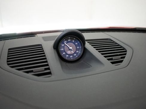Certified 2023 Porsche 911 Carrera RWD image 28