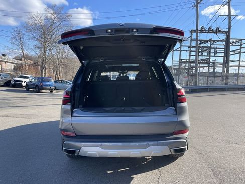 Used 2024 BMW X5 xDrive40i w/ Premium Package AWD/4WD image 13