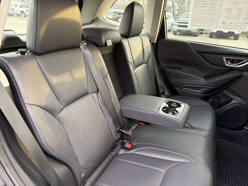 Used 2023 Subaru Forester Touring image 34