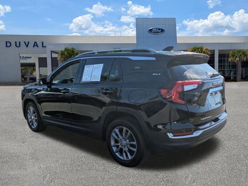 Used 2023 GMC Terrain SLT image 5