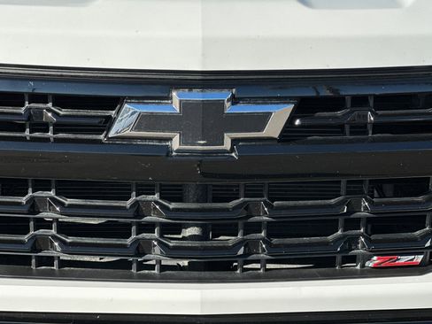 Used 2024 Chevrolet Silverado 1500 LT Trail Boss w/ Protection Package image 38