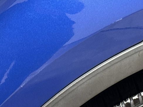 Used 2018 Toyota C-HR XLE FWD image 35