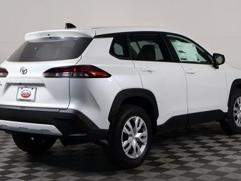 New 2026 Toyota Corolla Cross L image 2