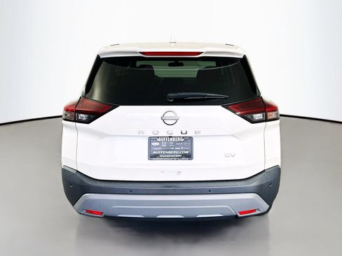 Used 2023 Nissan Rogue SV FWD image 6
