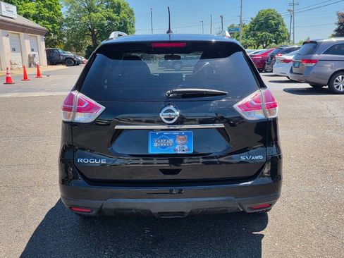 Used 2015 Nissan Rogue SV w/ SV Premium Package AWD/4WD image 6