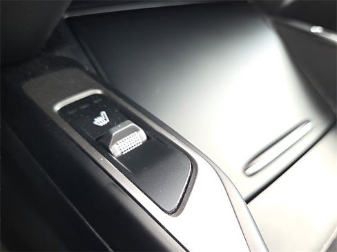 Used 2021 Kia Sorento S image 25