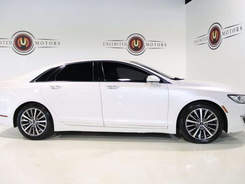 Used 2017 Lincoln MKZ Select w/ Climate Package image 29