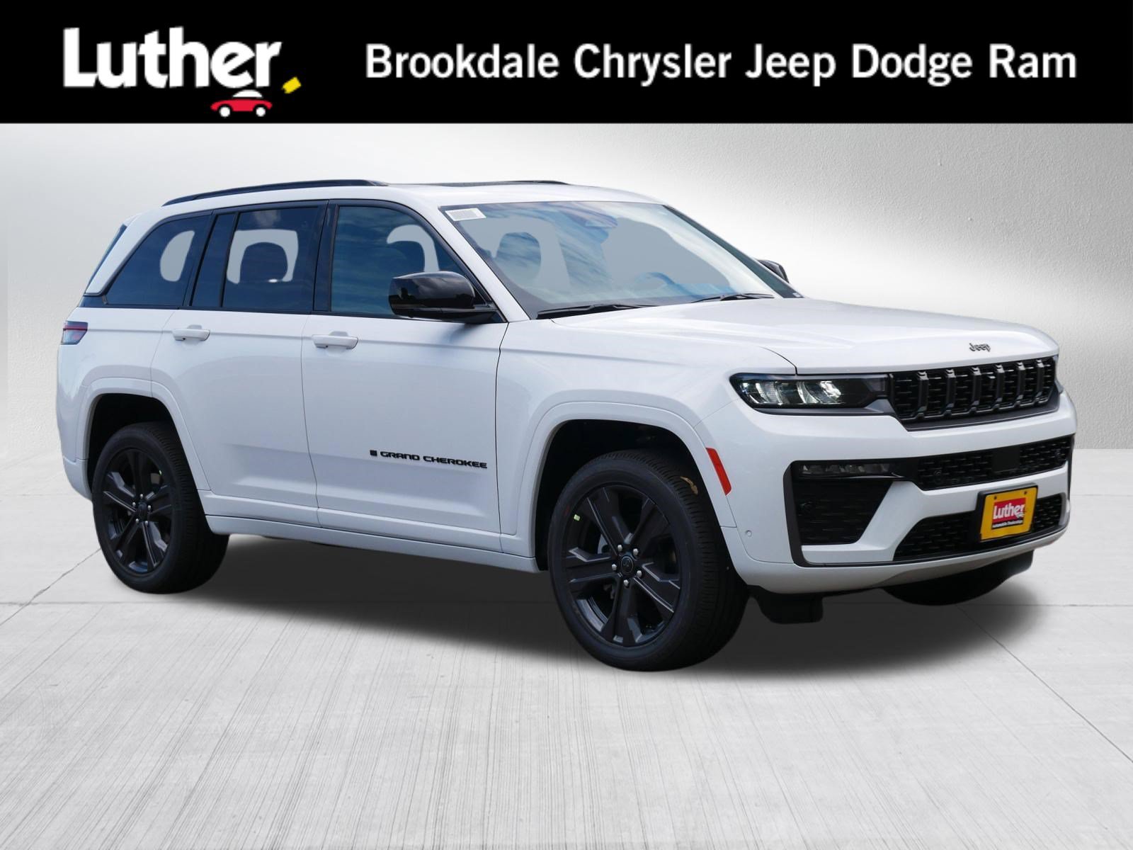 New 2027 Jeep Grand Cherokee Limited AWD/4WD image 1