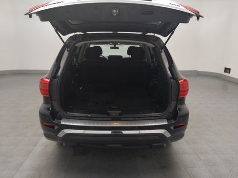 Used 2020 Nissan Pathfinder S image 29