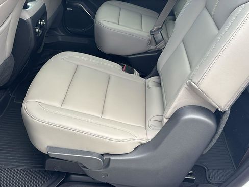 New 2026 GMC Acadia Elevation w/ Elevation Premium Package image 15