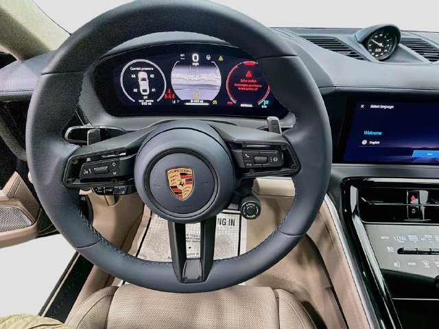 Certified 2026 Porsche Panamera GTS AWD/4WD image 39