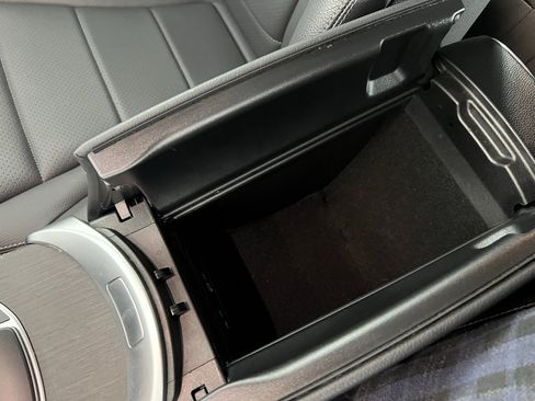 Certified 2021 Mercedes-Benz GLC 300 4MATIC image 28