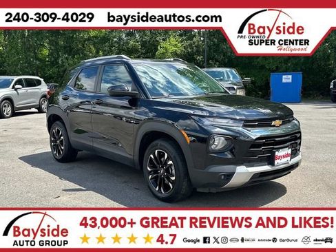 Used 2022 Chevrolet TrailBlazer LT image 1