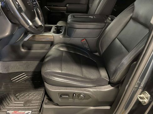Used 2020 Chevrolet Silverado 1500 RST AWD/4WD image 14