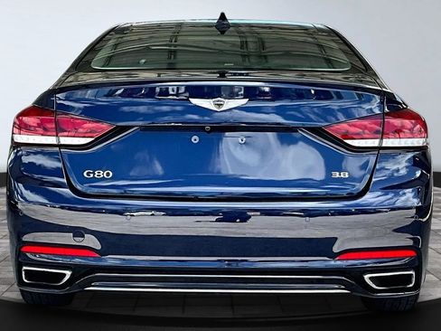 Used 2018 Genesis G80 3.8 w/ Option Group 03 RWD image 5