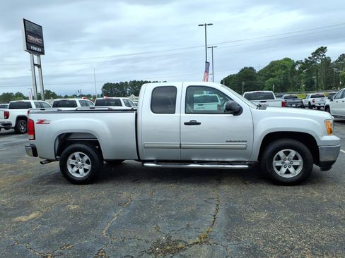 Used 2012 GMC Sierra 1500 SLE w/ Power Tech Package RWD image 3