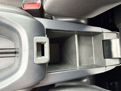 Used 2022 Honda HR-V LX image 34