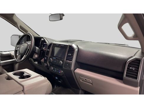 Used 2018 Ford F150 XLT w/ Equipment Group 301A Mid AWD/4WD image 18