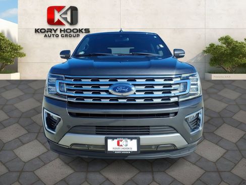 Used 2019 Ford Expedition Limited w/ Texas Edition Package image 6