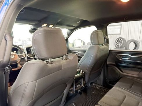 Used 2019 RAM 1500 Big Horn AWD/4WD image 9