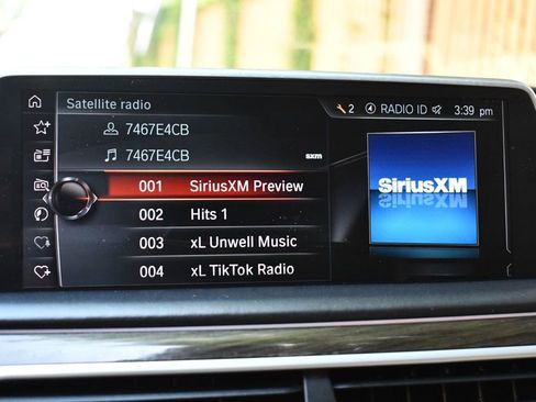 Used 2017 BMW 750i xDrive image 49