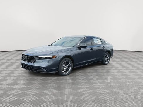 New 2026 Honda Accord EX-L image 4