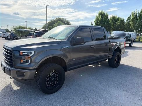 Used 2017 Ford F150 XLT w/ Equipment Group 302A Luxury AWD/4WD image 2